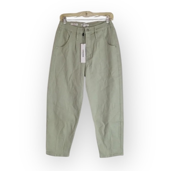 Vigoss Denim - Vigoss Denim Ace High Rise Straight Leg /AXl Balloon Style Size 28